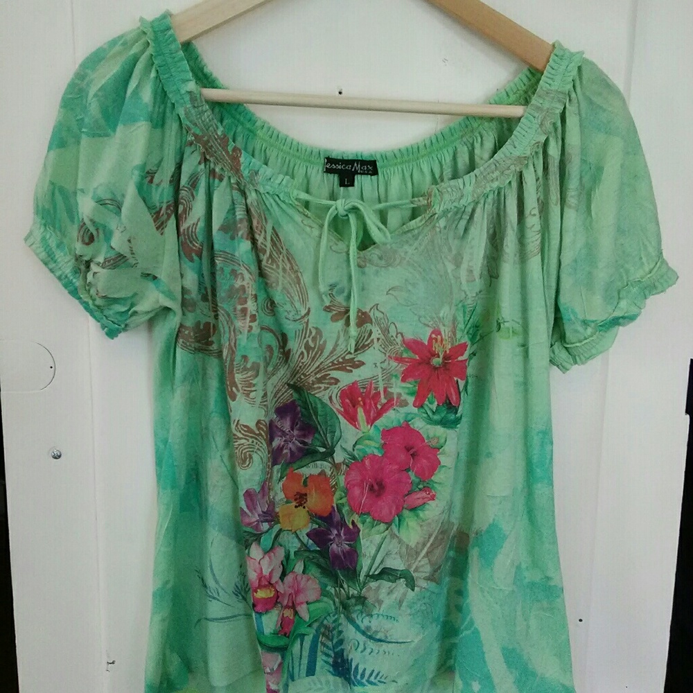 Jessica Max floral drawstring top size large